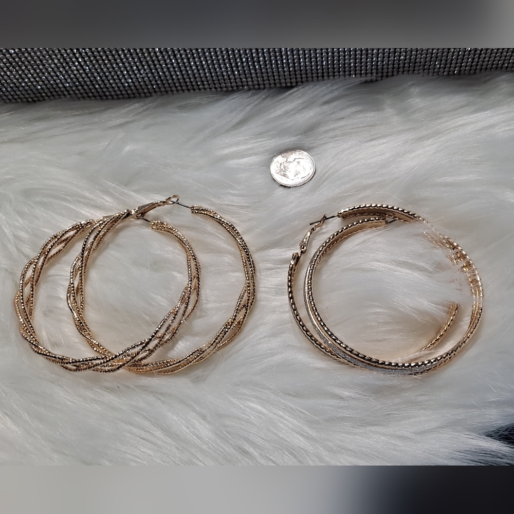 2 pair goldtone hoop earrings